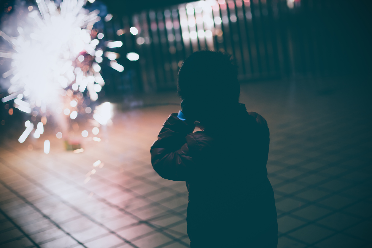 Consecuencias de la manipulación de la pólvora por niños: Un riesgo serio